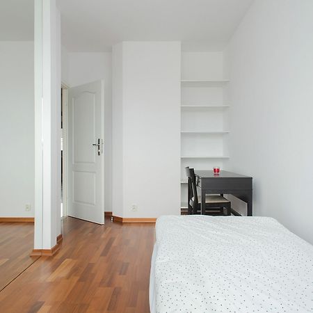 Shortstaypoland Wolnosc Varşovia Exterior foto